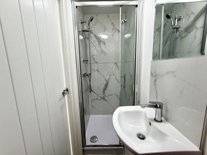 Photo 14- click for photo gallery